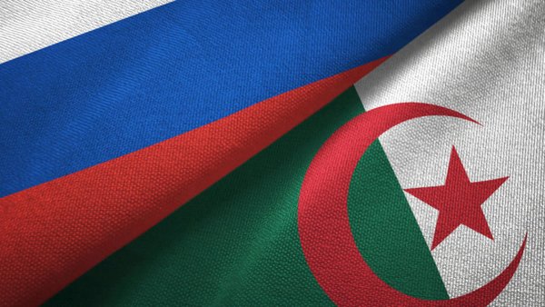 Россия и Алжир подписали соглашения о партнерстве в области торговли и безопасности