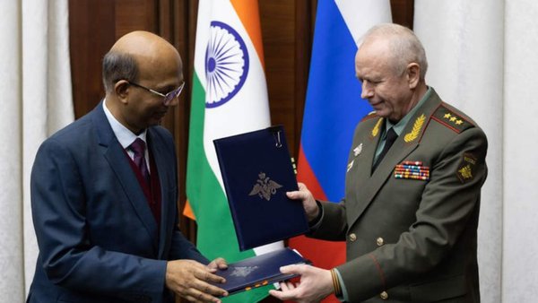 Россия и Индия подписали соглашение по оборонной логистике