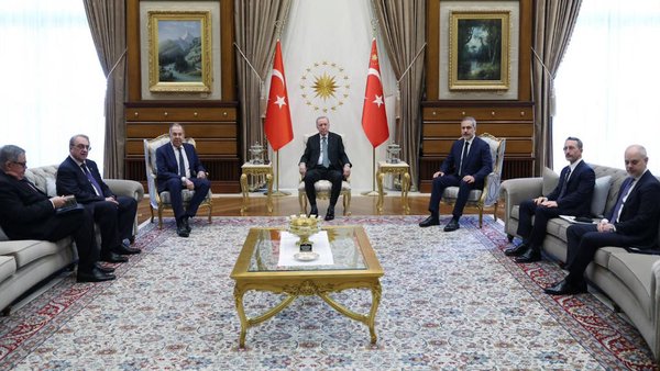 Лавров встретился с Эрдоганом, обсудив ситуацию на Украине, в Сирии и двустороннюю торговлю: подробности