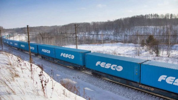 FESCO перевозит рекордные объемы железнодорожных контейнеров и грузов из Азии