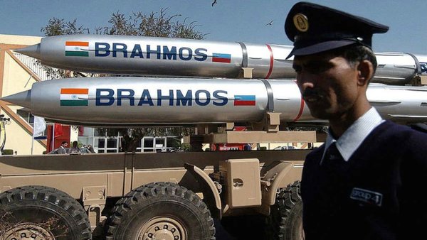 Индия закупит российскую военную технику на сумму $25 млрд