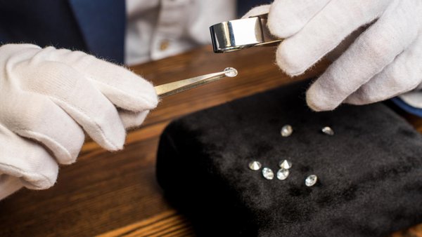 India & Dubai Pick Up Global Diamond Business After EU’s Russia Sanctions