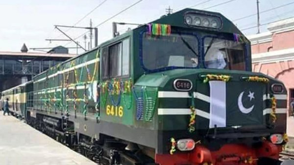 Pakistan Develops Strategic Rail Map For Connection To Russia 