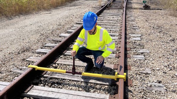 Russian Gauge Railway To Connect With Iranian Gulf Ports & INSTC  