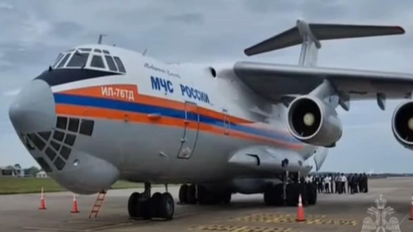 Russia Flies 34 Tonnes of Humanitarian Aid To Sri Lanka