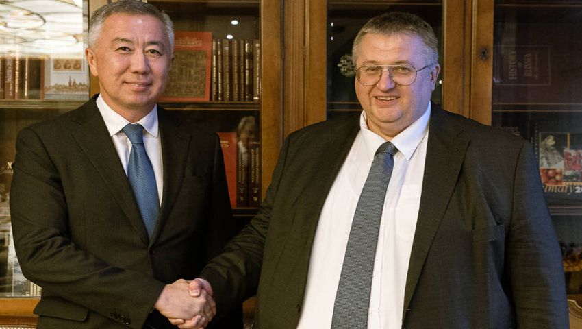 zhumangarin-overchuk