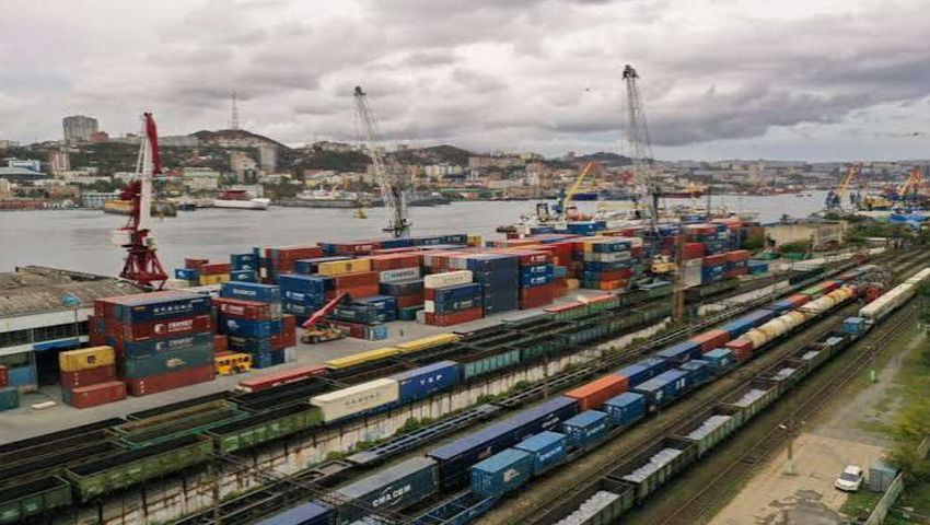 Russia China Containers