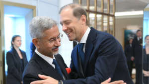 Manturov