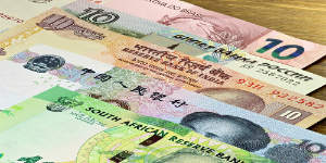 Bank notes