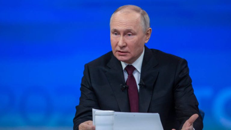 Putin Xinhua