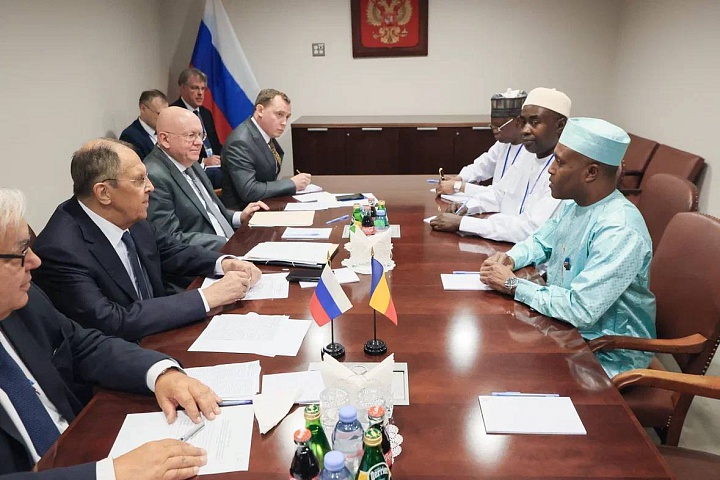 The Russian and Chad delegations